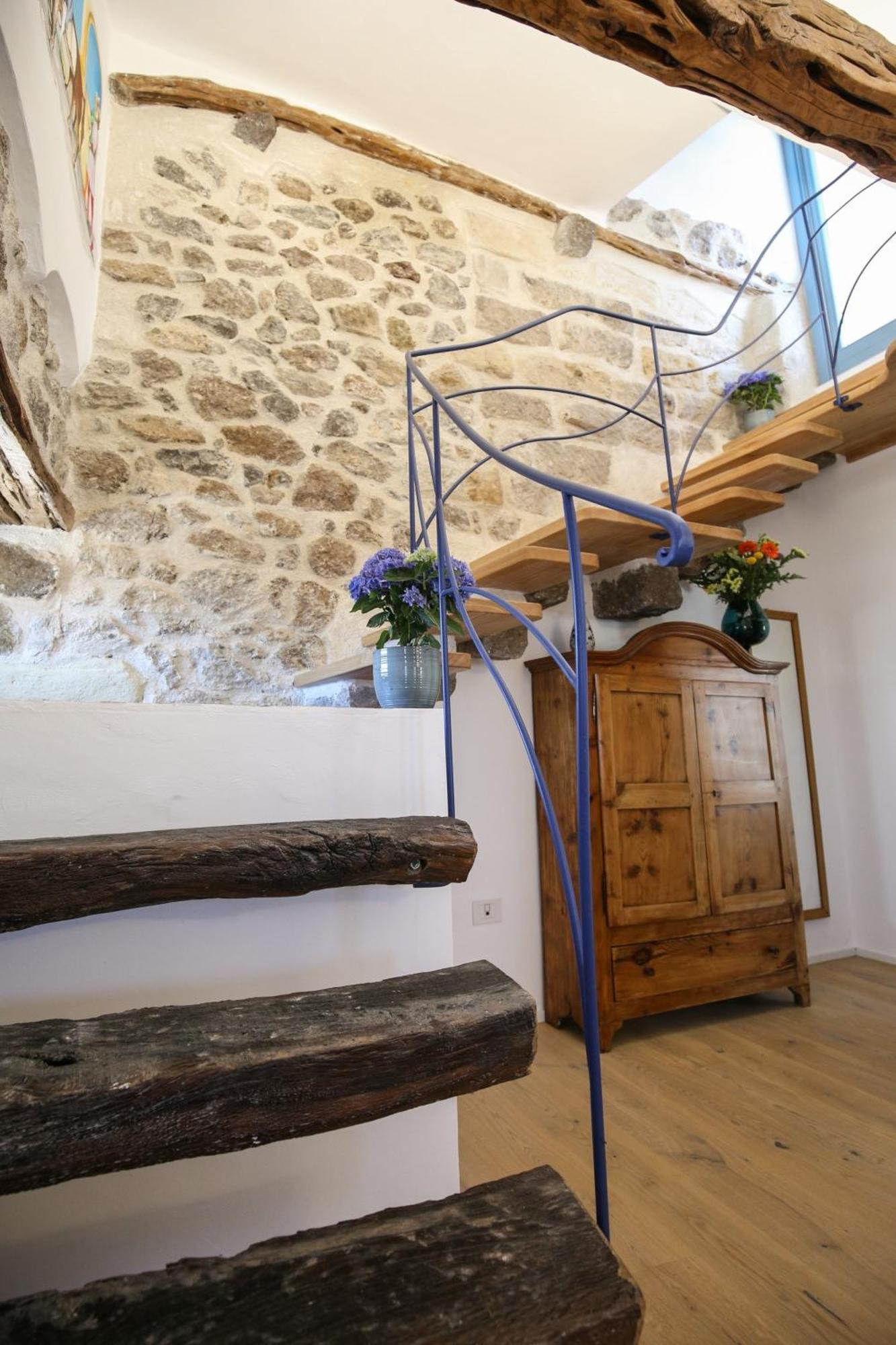 B&B Domos Mi & Ro Castelsardo Luaran gambar