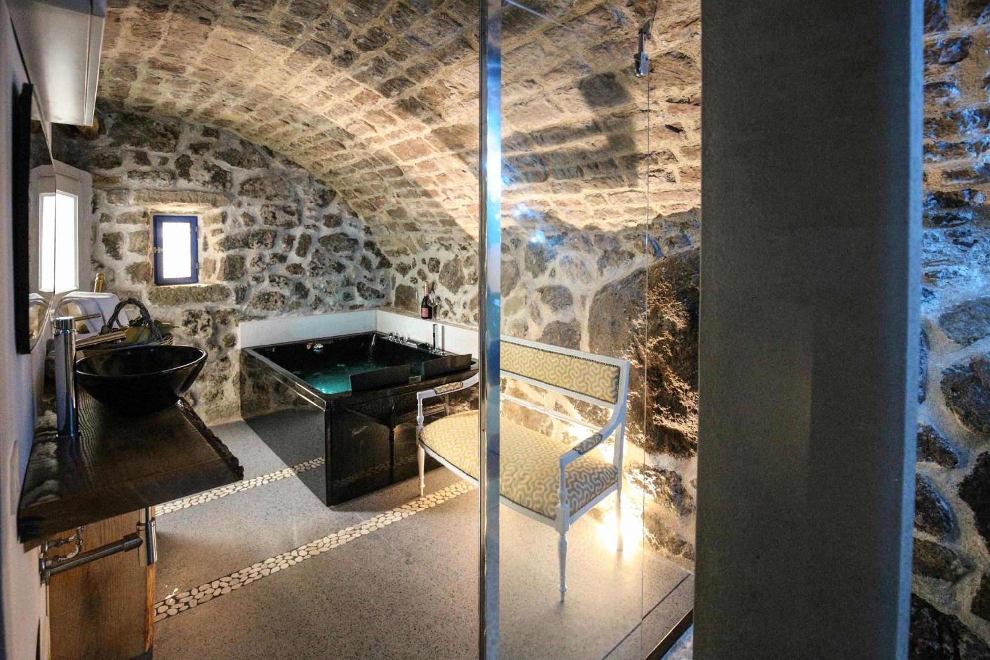B&B Domos Mi & Ro Castelsardo Luaran gambar